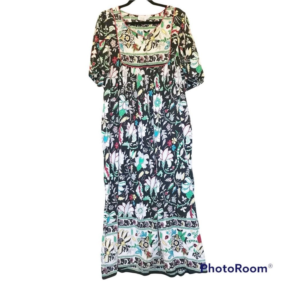 - Only Necessites Vintage Floral Maxi House Dress 1X